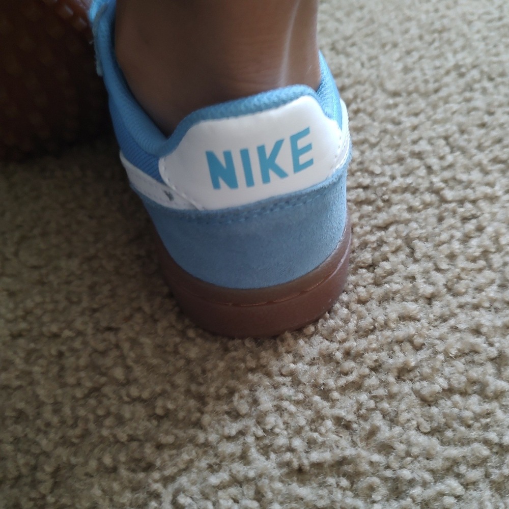 Nike Field GS University Blue White Gum Sneakers‎ IF0465-401 Kids 2.5Y NWB - Picture 6 of 8